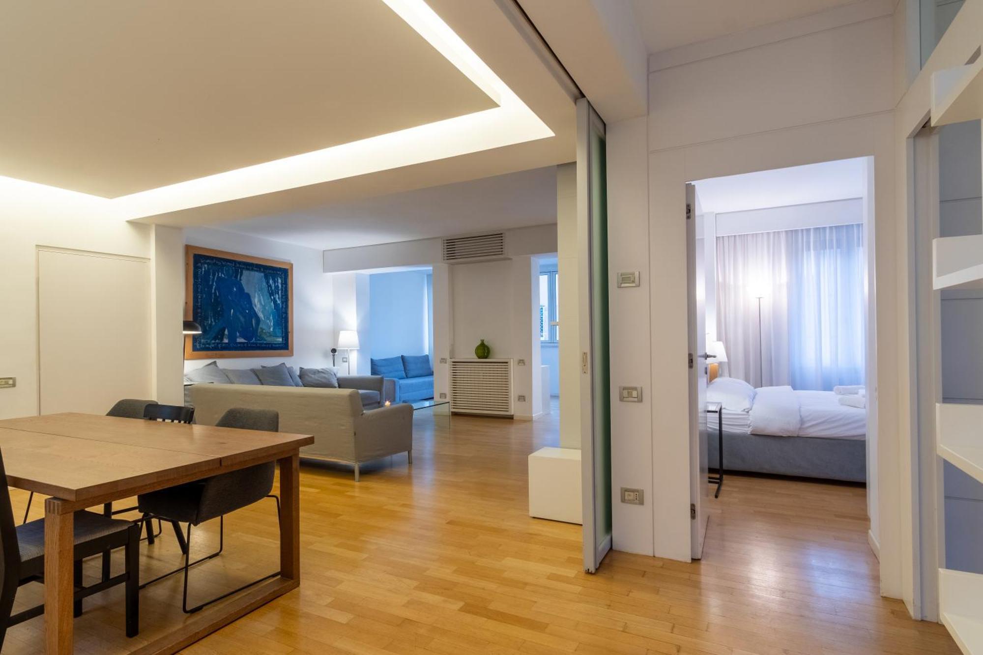 Attic With Terrace And Jacuzzi - Luxury Apartment Rom Eksteriør billede