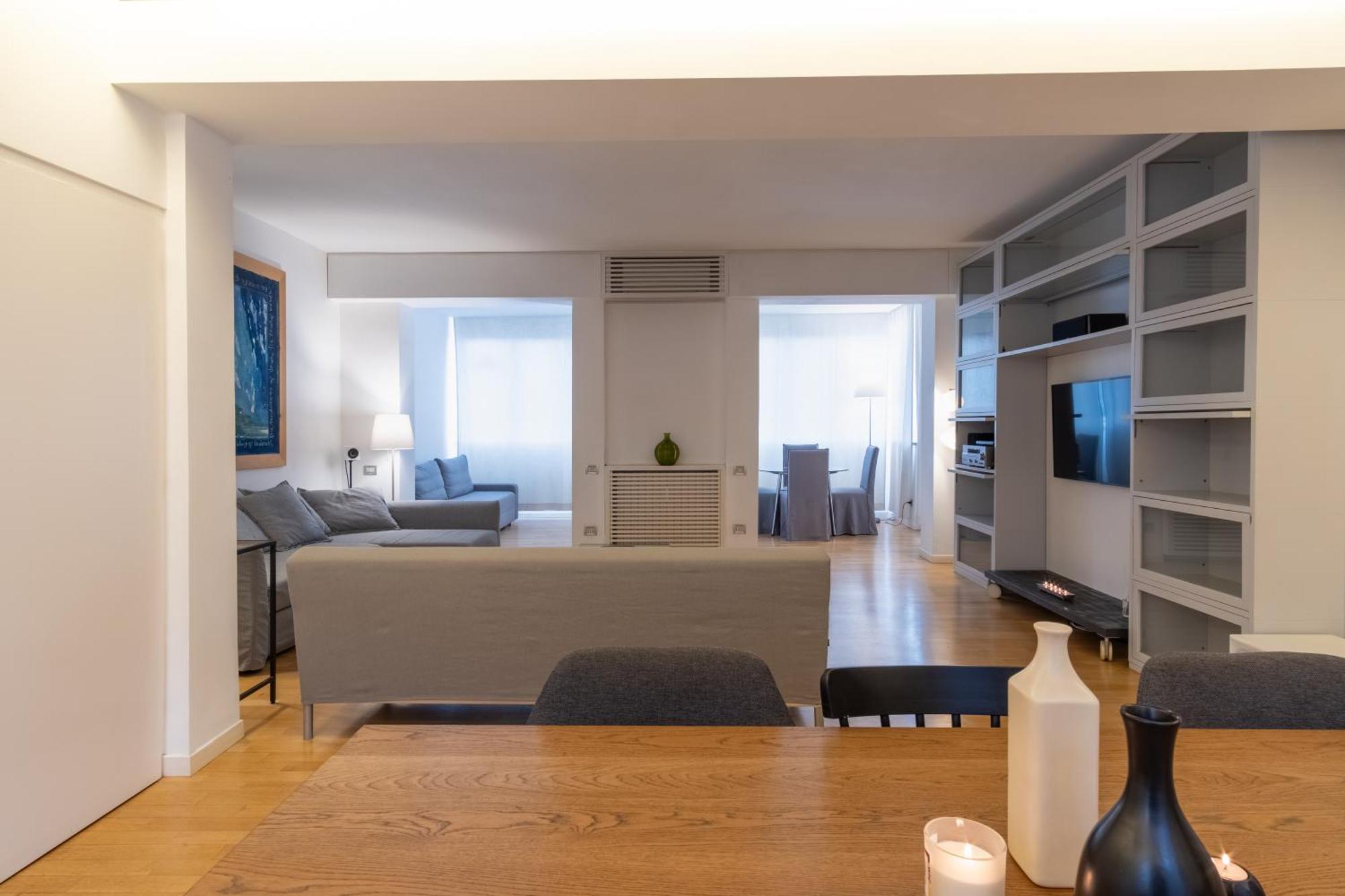 Attic With Terrace And Jacuzzi - Luxury Apartment Rom Eksteriør billede