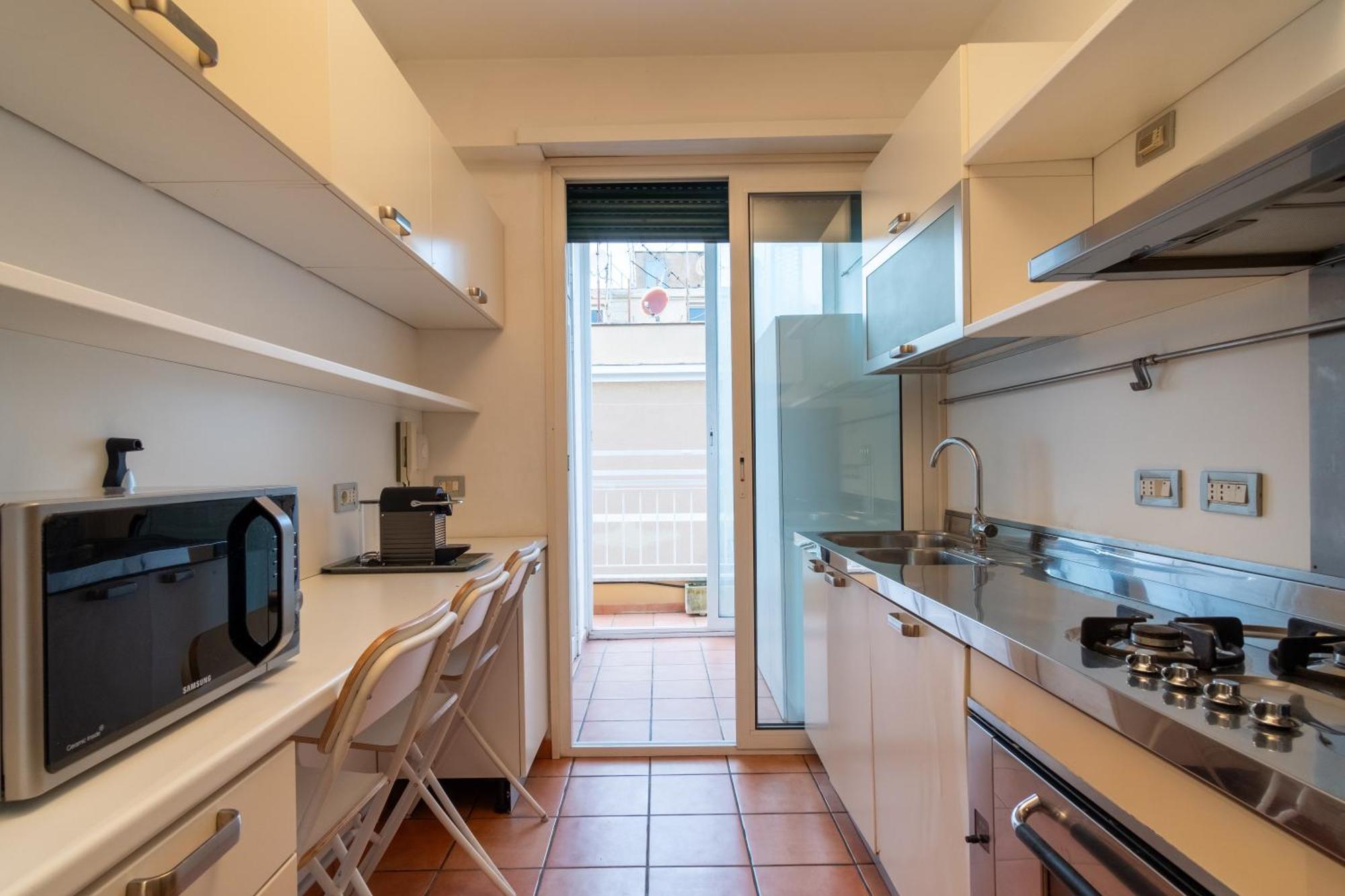 Attic With Terrace And Jacuzzi - Luxury Apartment Rom Eksteriør billede