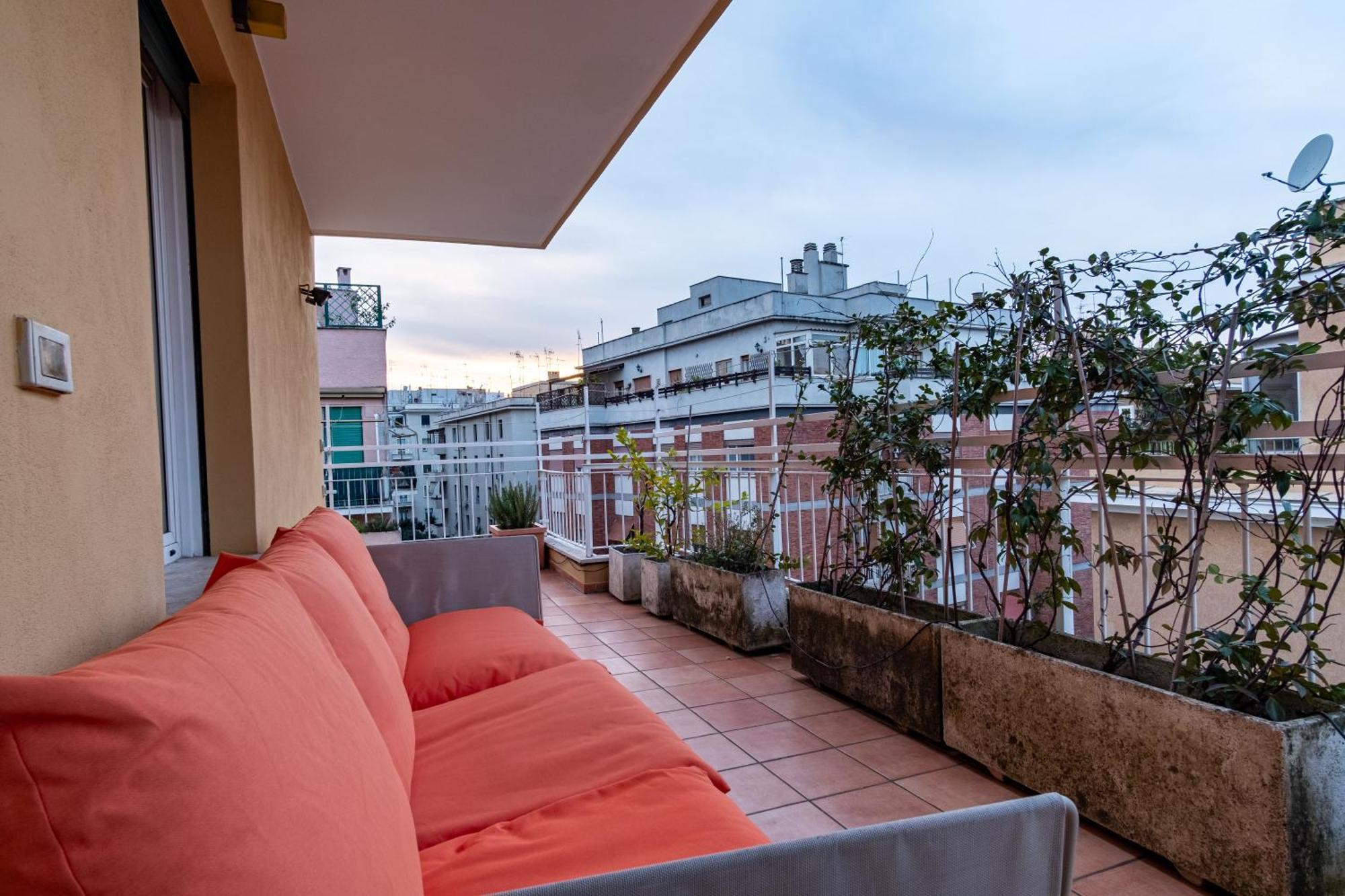 Attic With Terrace And Jacuzzi - Luxury Apartment Rom Eksteriør billede